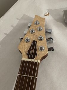 CMG Custom Guitars - Headstock