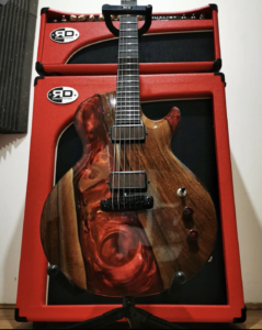 LT Custom Guitars - Epoxy River Build