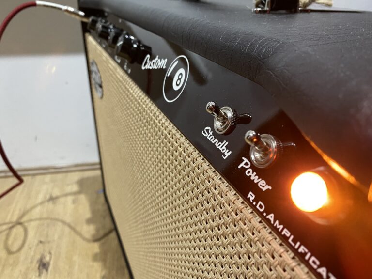 RD Amplification - Custom 8 Ball