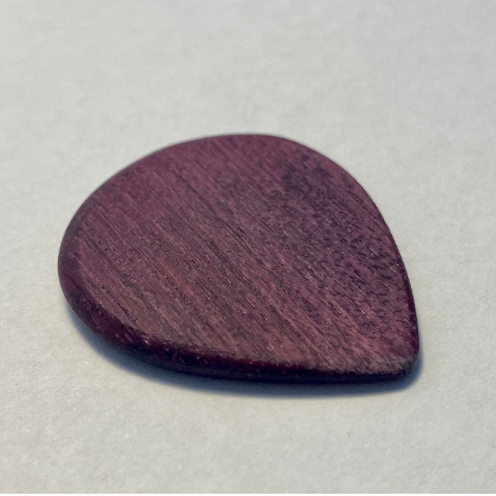 Bastard Artfach - Purple Heart Pick